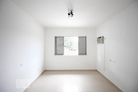 Casa para alugar com 150m², 3 quartos e 4 vagasQuarto 1