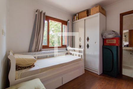 Casa à venda com 240m², 4 quartos e 5 vagasQuarto 4 - Suíte