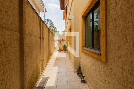 Casa à venda com 240m², 4 quartos e 5 vagasÁrea externa