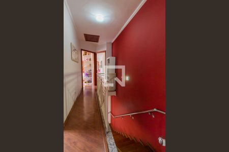 Casa à venda com 240m², 4 quartos e 5 vagasCorredor