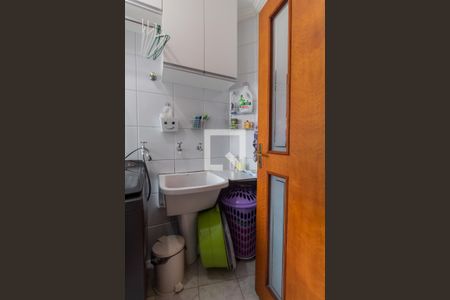 Casa à venda com 240m², 4 quartos e 5 vagasÁrea de Serviço