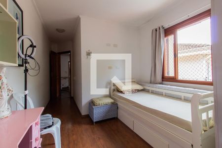 Casa à venda com 240m², 4 quartos e 5 vagasQuarto 4 - Suíte