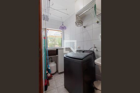 Casa à venda com 240m², 4 quartos e 5 vagasÁrea de Serviço