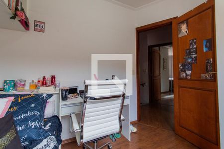 Casa à venda com 240m², 4 quartos e 5 vagasQuarto 2