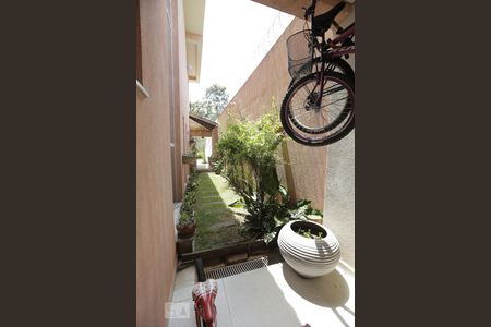 Casa à venda com 450m², 5 quartos e 4 vagasCorredor