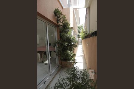 Casa à venda com 450m², 5 quartos e 4 vagasCorredor