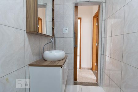 Banheiro de apartamento para alugar com 2 quartos, 50m² em Cachambi, Rio de Janeiro