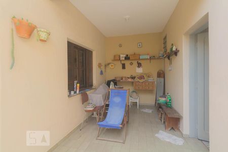 Casa à venda com 114m², 3 quartos e 2 vagas Casa à venda com 114m², 3 quartos e 2 vagasÁrea de Serviço e Quintal