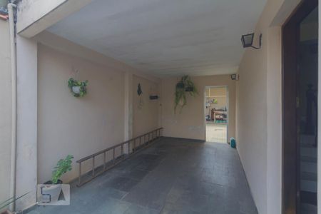 Casa à venda com 114m², 3 quartos e 2 vagas Casa à venda com 114m², 3 quartos e 2 vagasGaragem