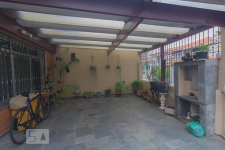 Casa à venda com 114m², 3 quartos e 2 vagas Casa à venda com 114m², 3 quartos e 2 vagasGaragem