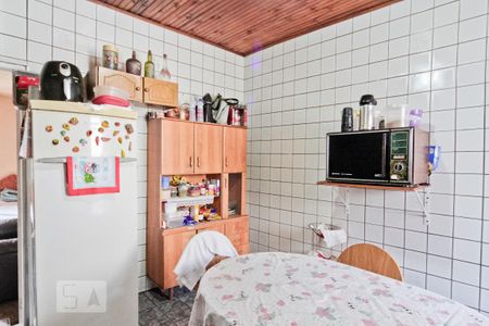 Casa à venda com 350m², 6 quartos e 3 vagas Casa à venda com 350m², 6 quartos e 3 vagasCasa 1 - Cozinha