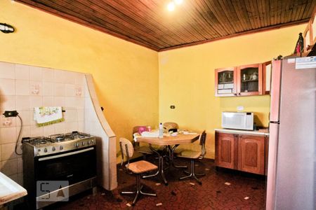 Casa à venda com 350m², 6 quartos e 3 vagas Casa à venda com 350m², 6 quartos e 3 vagasCasa 2 - Cozinha