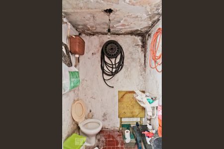 Casa à venda com 350m², 6 quartos e 3 vagas Casa à venda com 350m², 6 quartos e 3 vagasGaragem 2 - Banheiro