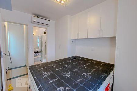 Suite de casa de condomínio para alugar com 2 quartos, 60m² em Vila Prudente, São Paulo