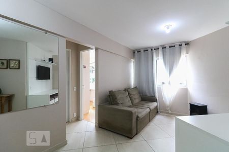 Sala de apartamento para alugar com 2 quartos, 53m² em Jardim Olympia, São Paulo