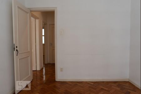 Quarto 1 de apartamento para alugar com 3 quartos, 80m² em Copacabana, Rio de Janeiro