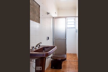 Casa à venda com 180m², 3 quartos e 2 vagasBanheiro