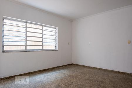 Casa à venda com 180m², 3 quartos e 2 vagasQuarto 3