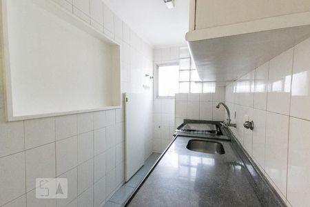 Apartamento à venda com 43m², 1 quarto e 1 vaga Apartamento à venda com 43m², 1 quarto e 1 vagaCozinha e Área de Serviço