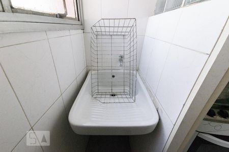 Apartamento à venda com 43m², 1 quarto e 1 vaga Apartamento à venda com 43m², 1 quarto e 1 vagaCozinha e Área de Serviço