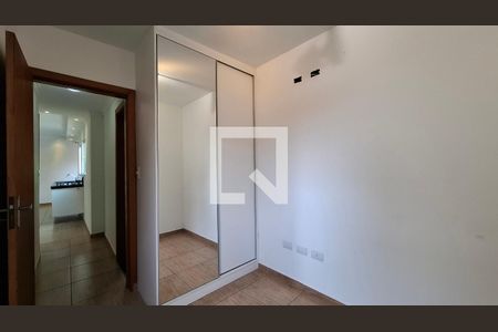 Quarto 1 de apartamento para alugar com 2 quartos, 90m² em Jardim Santo Antônio, Santo André
