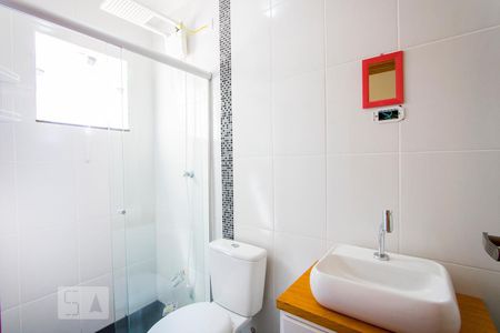 Apartamento à venda com 90m², 2 quartos e 2 vagasBanheiro 