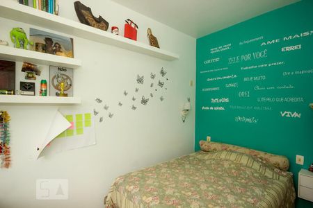 Apartamento à venda com 100m², 3 quartos e 1 vagaQuarto 2