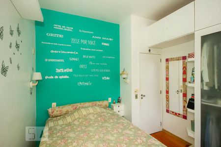 Apartamento à venda com 100m², 3 quartos e 1 vagaQuarto 2