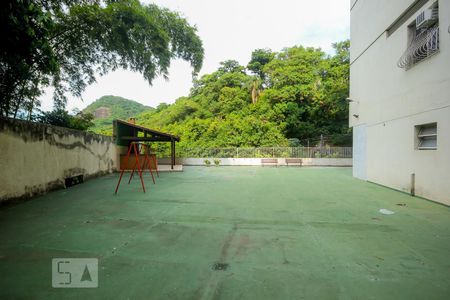 Apartamento à venda com 100m², 3 quartos e 1 vagaÁrea comum - Churrasqueira