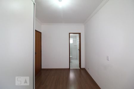 Suíte de apartamento para alugar com 2 quartos, 74m² em Santa Maria, São Caetano do Sul