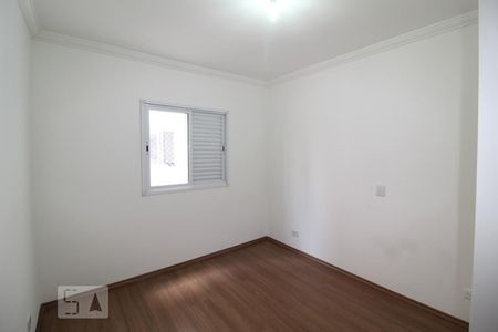 Apartamento à venda com 74m², 2 quartos e 1 vagaQuarto 2