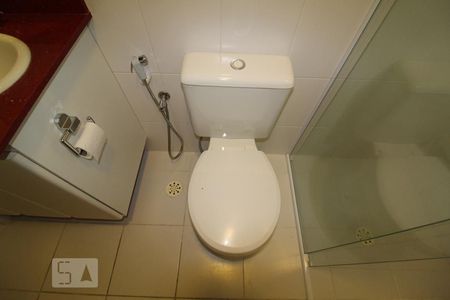 Apartamento à venda com 74m², 2 quartos e 1 vagaBanheiro Social