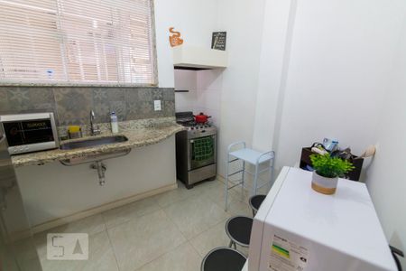 Cozinha de apartamento para alugar com 2 quartos, 80m² em Praça da Bandeira, Rio de Janeiro