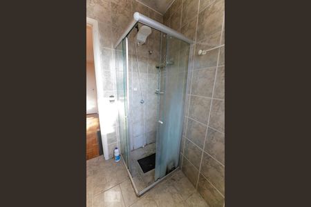 Casa para alugar com 100m², 3 quartos e 1 vagaBanheiro Corredor