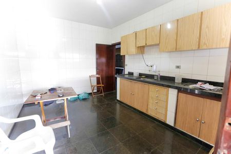 Casa para alugar com 100m², 3 quartos e 1 vagaCozinha