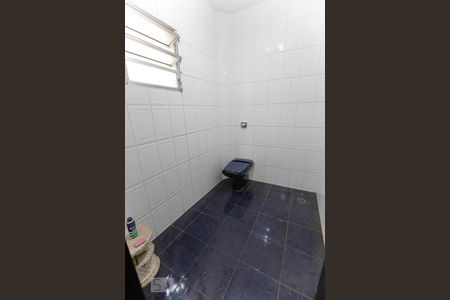 Lavabo de casa para alugar com 3 quartos, 100m² em Parque São Domingos, São Paulo