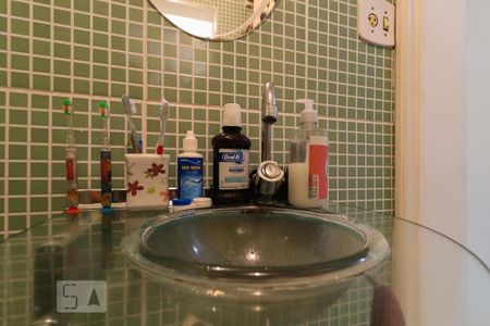 Apartamento para alugar com 52m², 2 quartos e 1 vaga Apartamento para alugar com 52m², 2 quartos e 1 vagaBanheiro