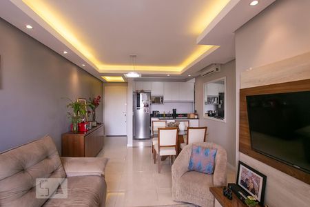 Sala de apartamento para alugar com 3 quartos, 72m² em Teresópolis, Porto Alegre