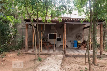 Apartamento à venda com 72m², 3 quartos e 2 vagasChurrasqueira