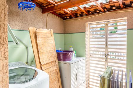 Área de Serviço de casa à venda com 3 quartos, 248m² em Jardim Borborema, São Bernardo do Campo