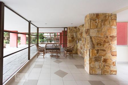 Hall social de apartamento para alugar com 3 quartos, 72m² em Jardim Esmeralda, São Paulo