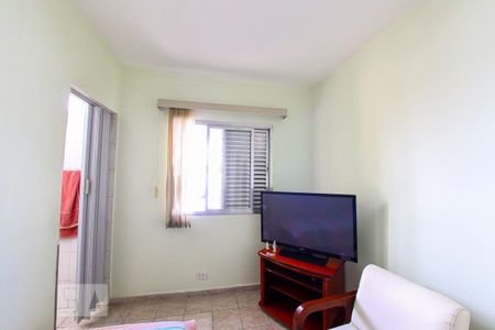 Casa à venda com 680m², 8 quartos e 4 vagas Casa à venda com 680m², 8 quartos e 4 vagasQuarto 6