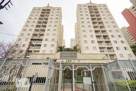 Apartamento para alugar com 65m², 3 quartos e 1 vagaFachada