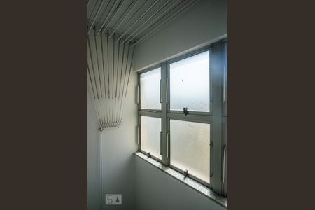 Apartamento para alugar com 65m², 3 quartos e 1 vagaÁrea de Serviço