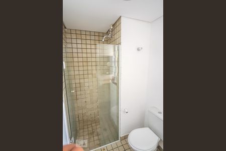 Banheiro de apartamento para alugar com 3 quartos, 65m² em Vila Ivone, São Paulo