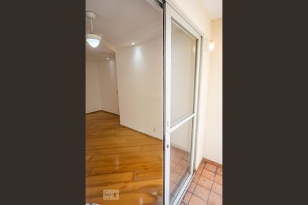 Varanda de apartamento para alugar com 3 quartos, 65m² em Vila Ivone, São Paulo
