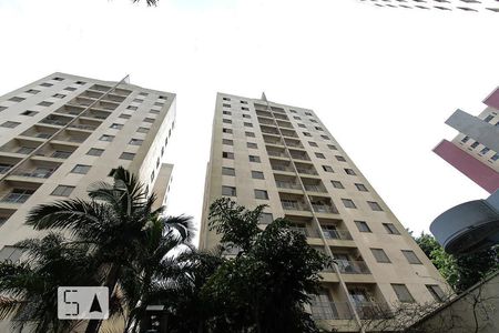 Apartamento para alugar com 65m², 3 quartos e 1 vagaFachada