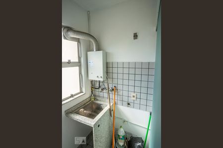 Apartamento para alugar com 65m², 3 quartos e 1 vagaÁrea de Serviço