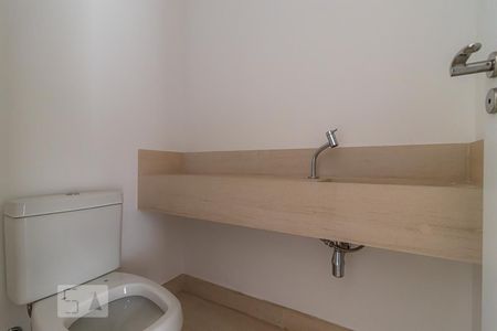 Apartamento à venda com 300m², 3 quartos e 2 vagasLavabo