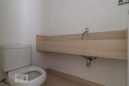 Apartamento à venda com 300m², 3 quartos e 2 vagasLavabo